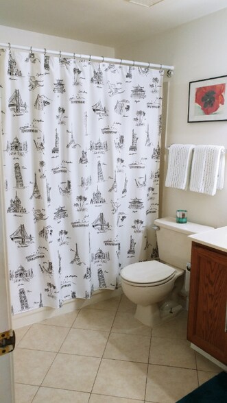 Building Photo - 12921 Freestone Ct