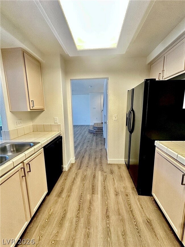 Building Photo - 10232 Grecian Laurel Ct