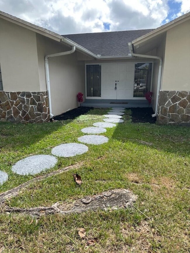 Building Photo - 16700 SW 277th St