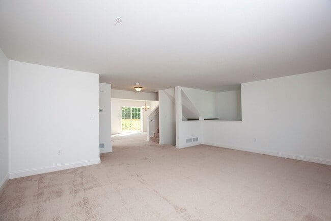 Building Photo - Susquehanna Township Luxury Townhome