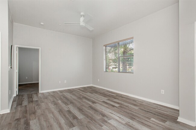 Building Photo - 3015 Bryan St