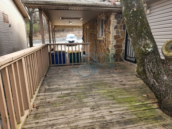 Building Photo - Ready For Showings! Great Find In North Little Rock