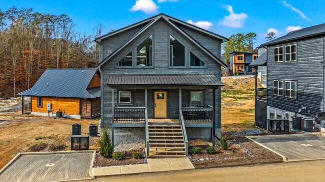 Building Photo - 532 Warbonnet Wy