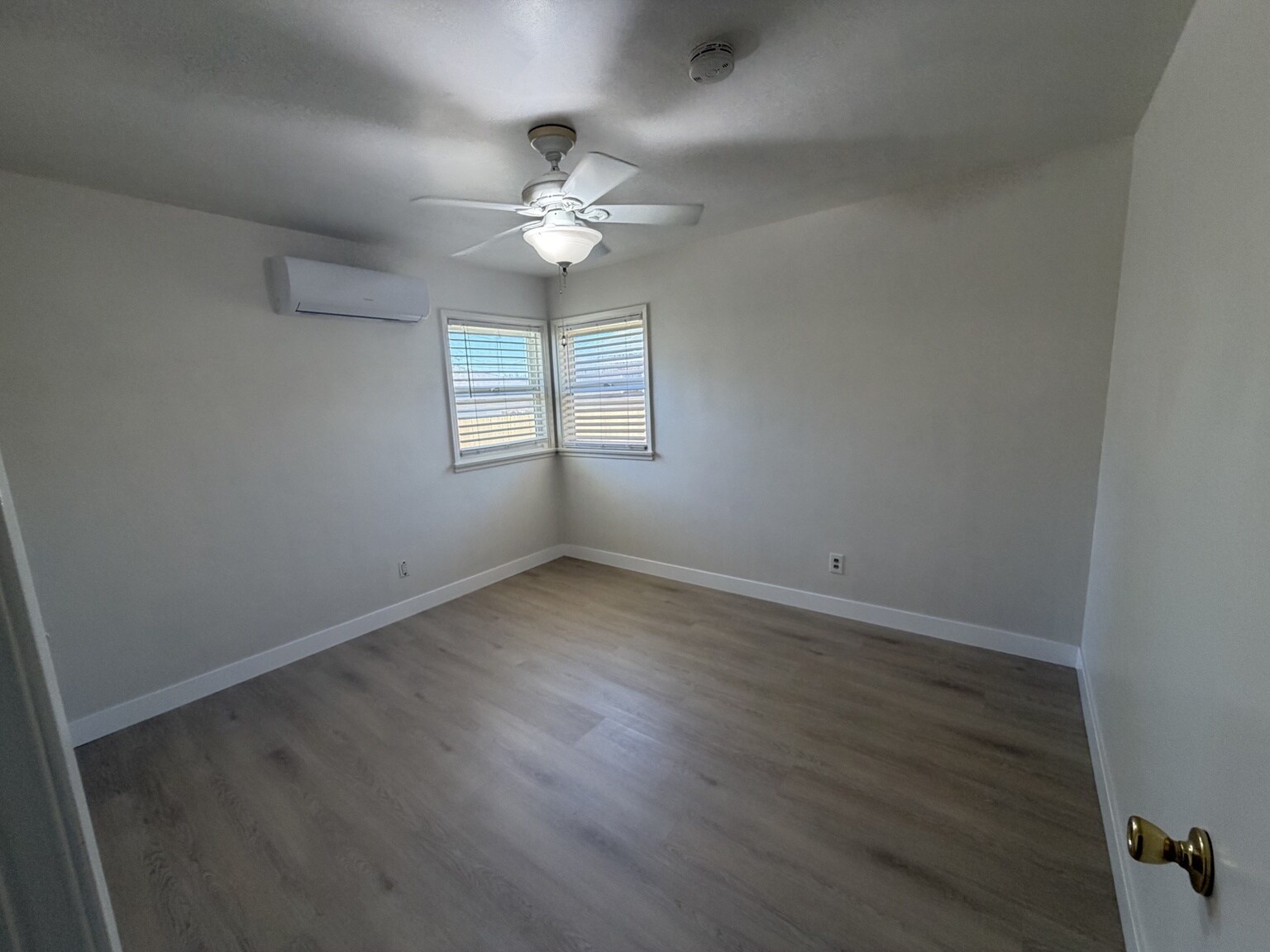 Building Photo - 6869 Marguerita Ave