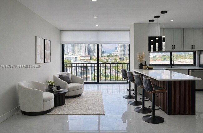 Building Photo - 17021 N Bay Rd