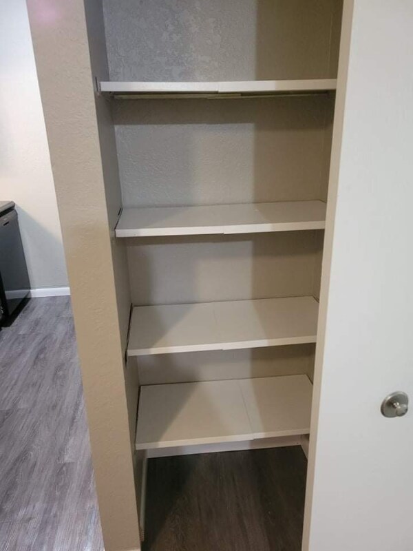 Building Photo - 505 N Main St