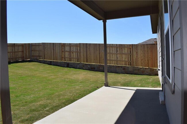 Building Photo - 951 Pepperbark Loop