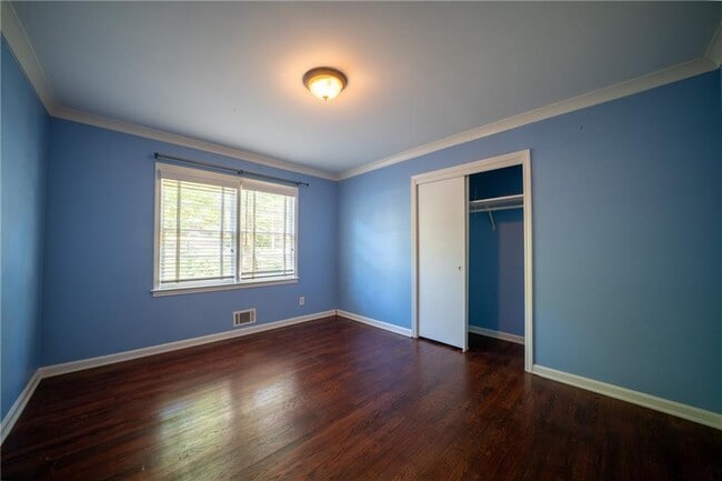 Building Photo - 1501 Diamond Head Dr