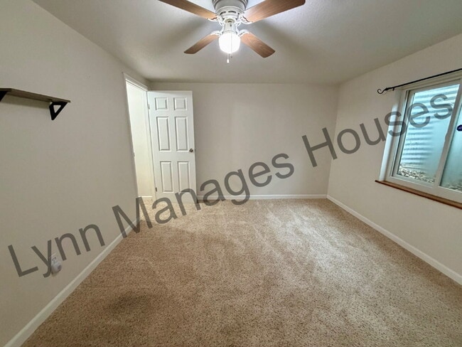 Building Photo - Single Family Home - Ready Now!