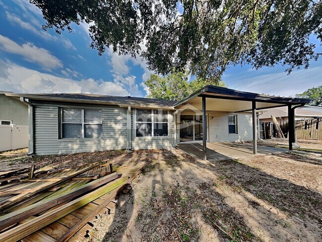 Building Photo - 837 Greenbelt Cir