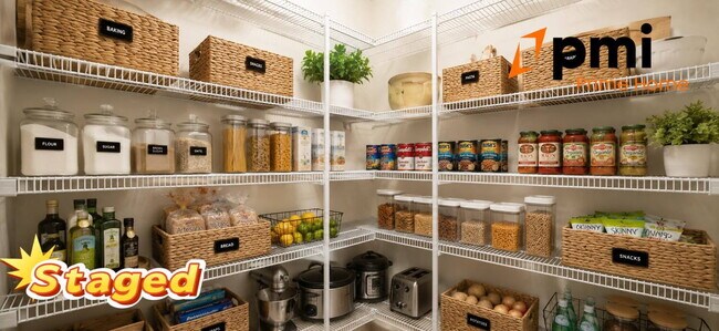 Building Photo - Luxury Living in Winter Garden – 4-Bedroom and 3.5-Bathrooms Home with Screened Patio & EV Charging