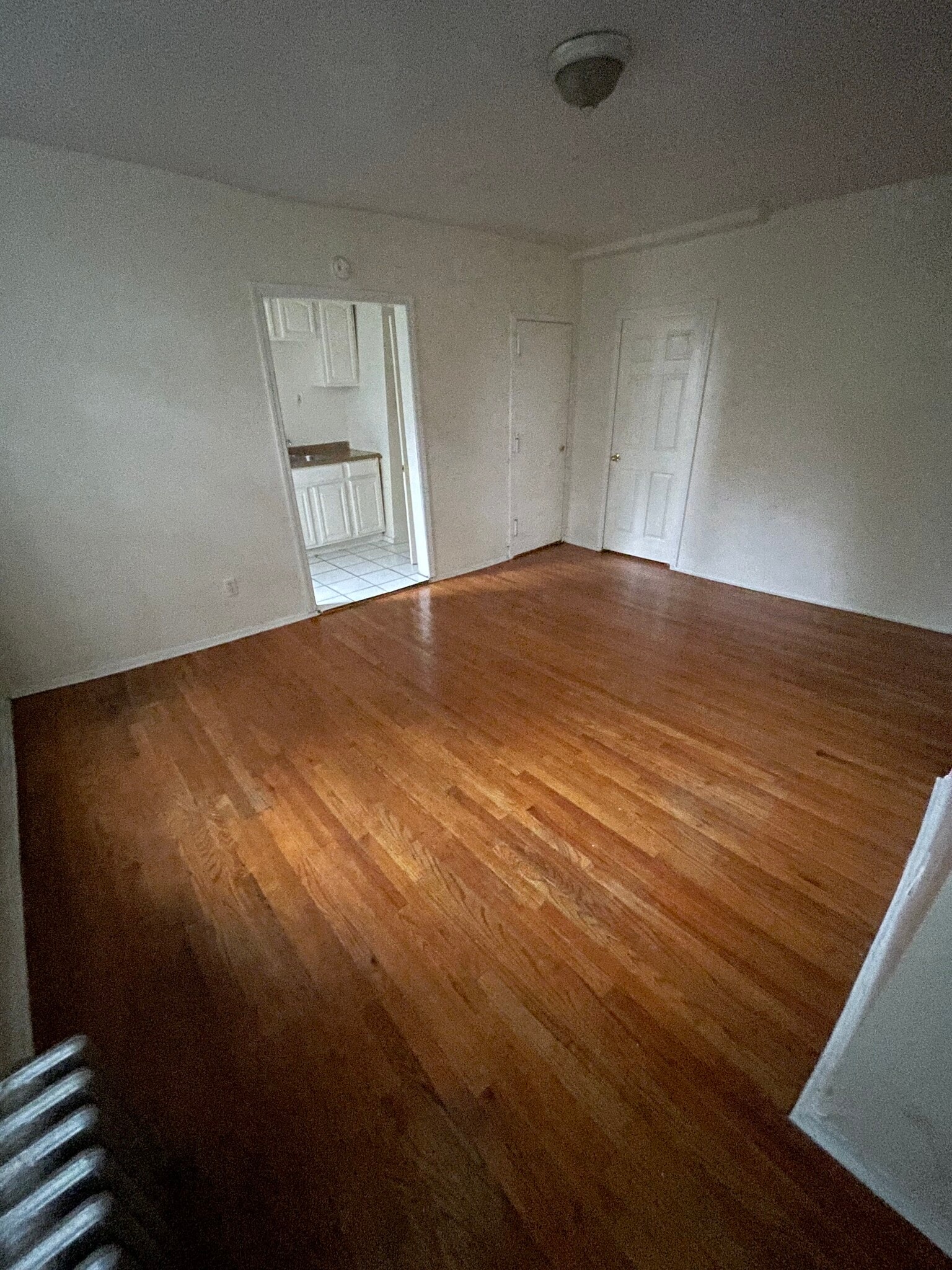Building Photo - 637 Greene Ave