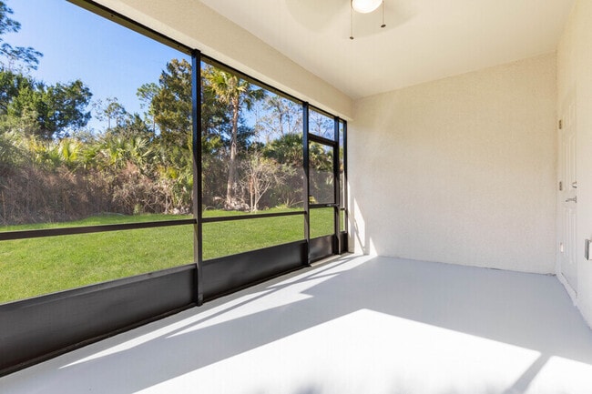 Building Photo - 22 Pony Ln