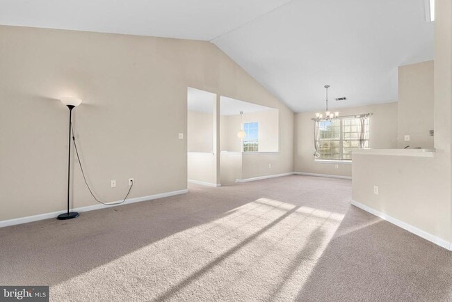 Building Photo - 731 Cedar Crest Dr