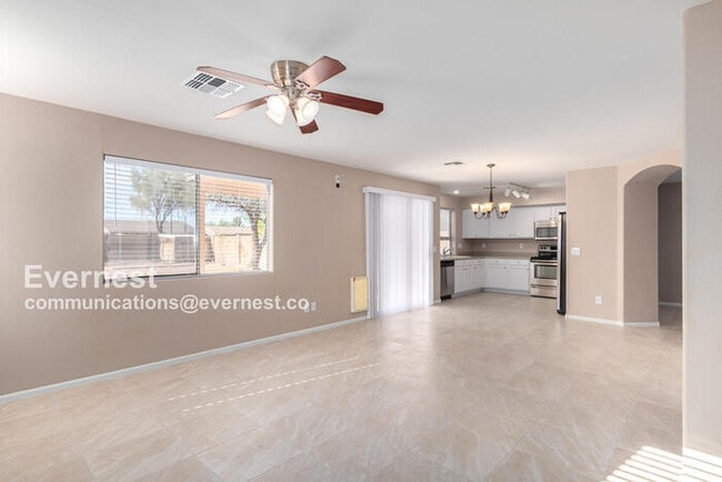 Building Photo - 42581 W Michaels Dr
