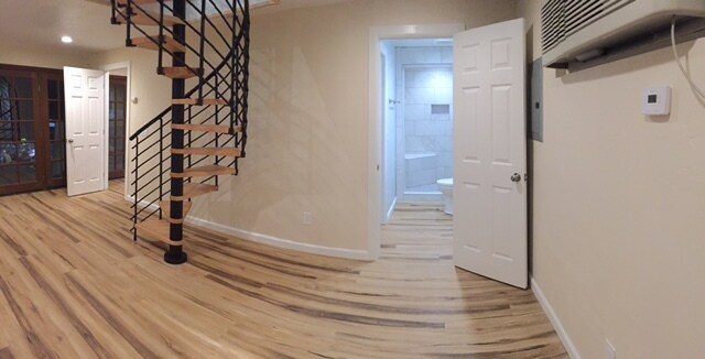 Building Photo - 9625 Grossmont Summit Dr