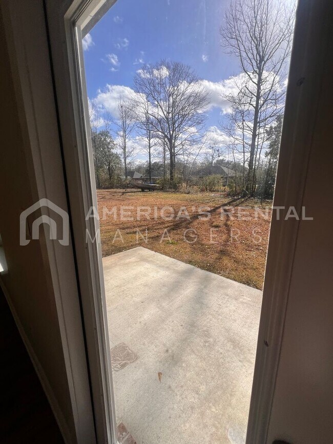 Building Photo - Home for Rent in Bay Minette, AL!! View with 48 Hours Notice! DEPOSIT PENDING!