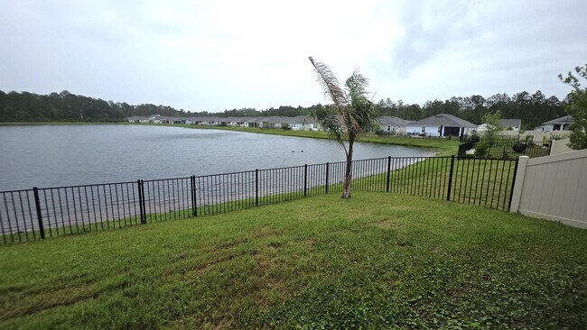 Building Photo - Welcome to your New Home in the Upgraded Dorado Community of Entrada A Lake Front 3 Bed 2 Bath wi...