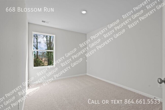 Building Photo - 668 Blossom Run