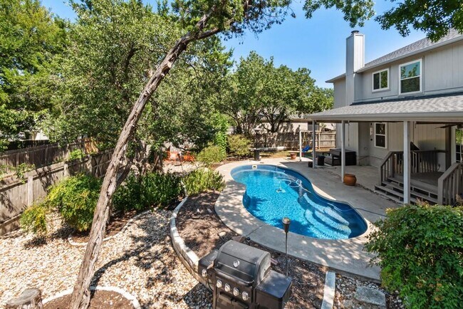 Building Photo - 1305 Cedar Brook Dr