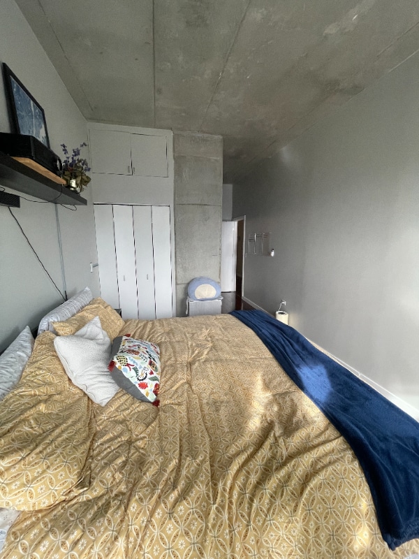 Building Photo - 235 W Van Buren St