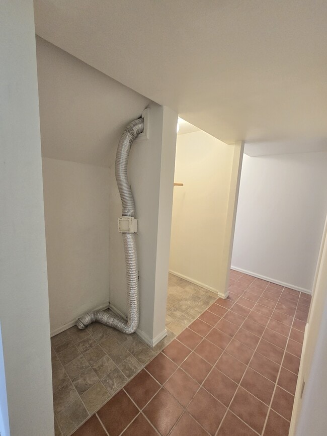 Building Photo - 7930 Conifer Dr