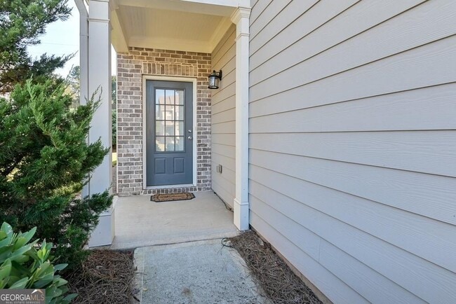 Building Photo - 4665 Woodbine Way