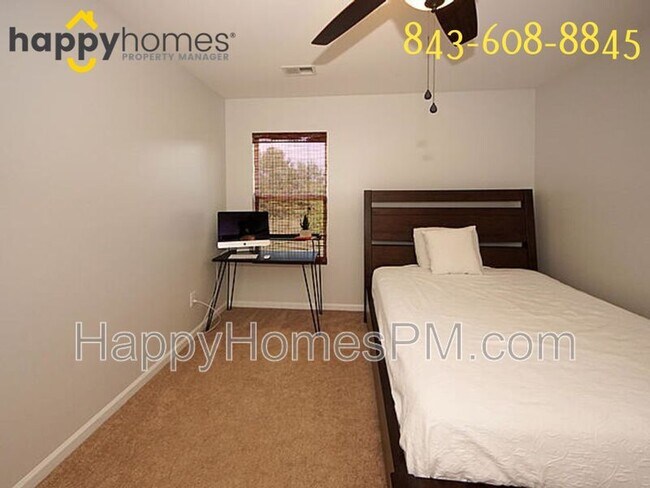 Building Photo - 236 Swallowtail Ln