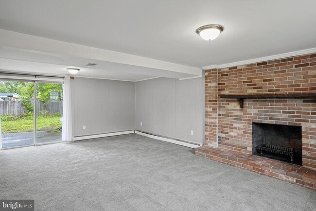 Building Photo - 4226 Evergreen Dr