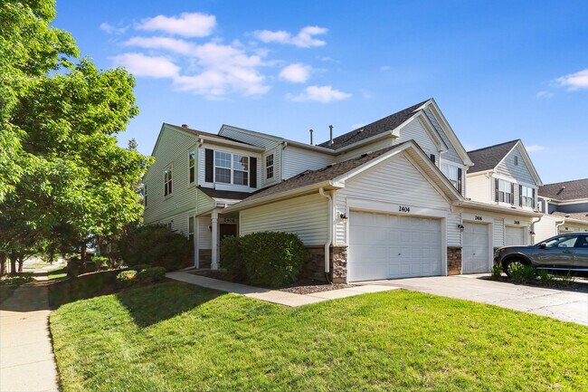 Building Photo - 2404 Golf Ridge Cir