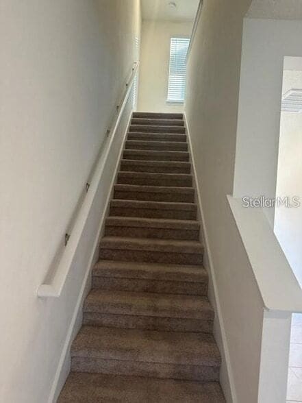 Building Photo - 2902 Summer Grn Trl