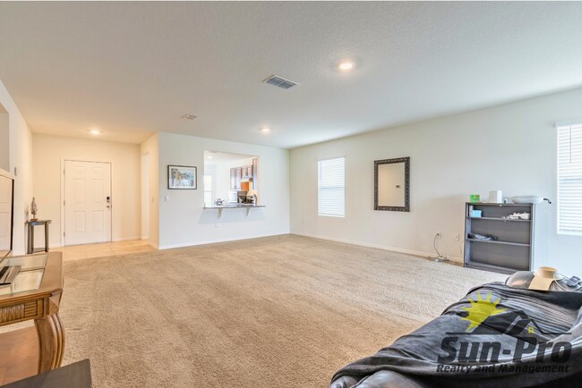 Building Photo - 2007 Glenbrooke Rd.