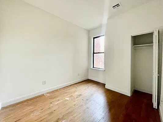 Building Photo - 89 Kingston Ave