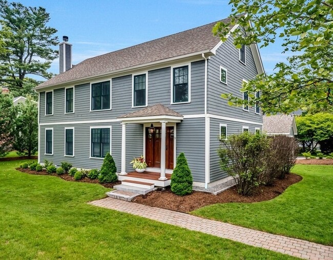Primary Photo - 3 Pond St