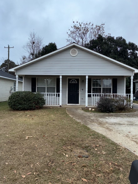 Primary Photo - 133 Orchard Pass