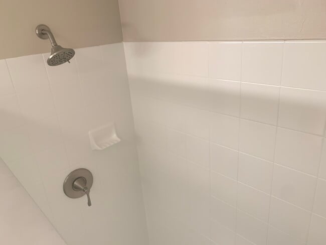 Building Photo - 1777 Concord Dr