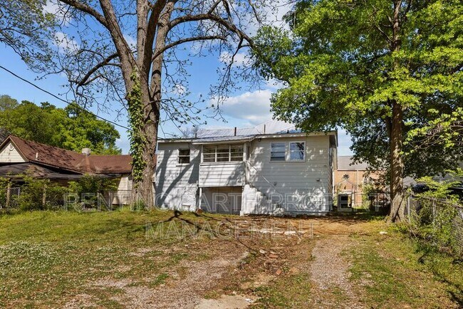 Building Photo - 2028 Avenue V