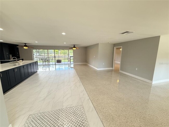 Building Photo - 1634 Sheffield Dr