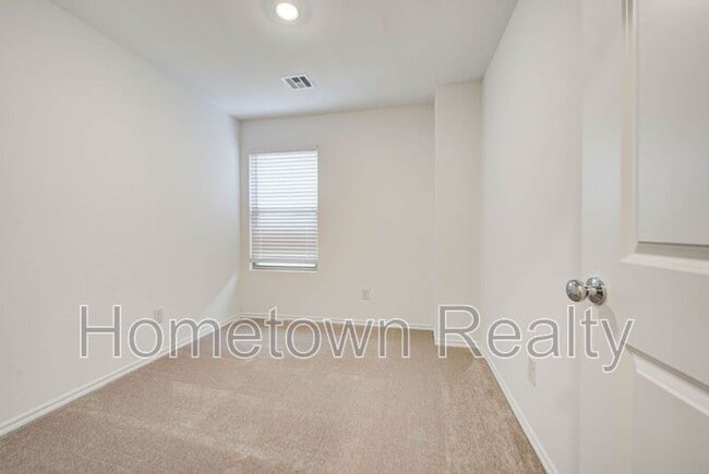 Building Photo - 3302 NW 148th St