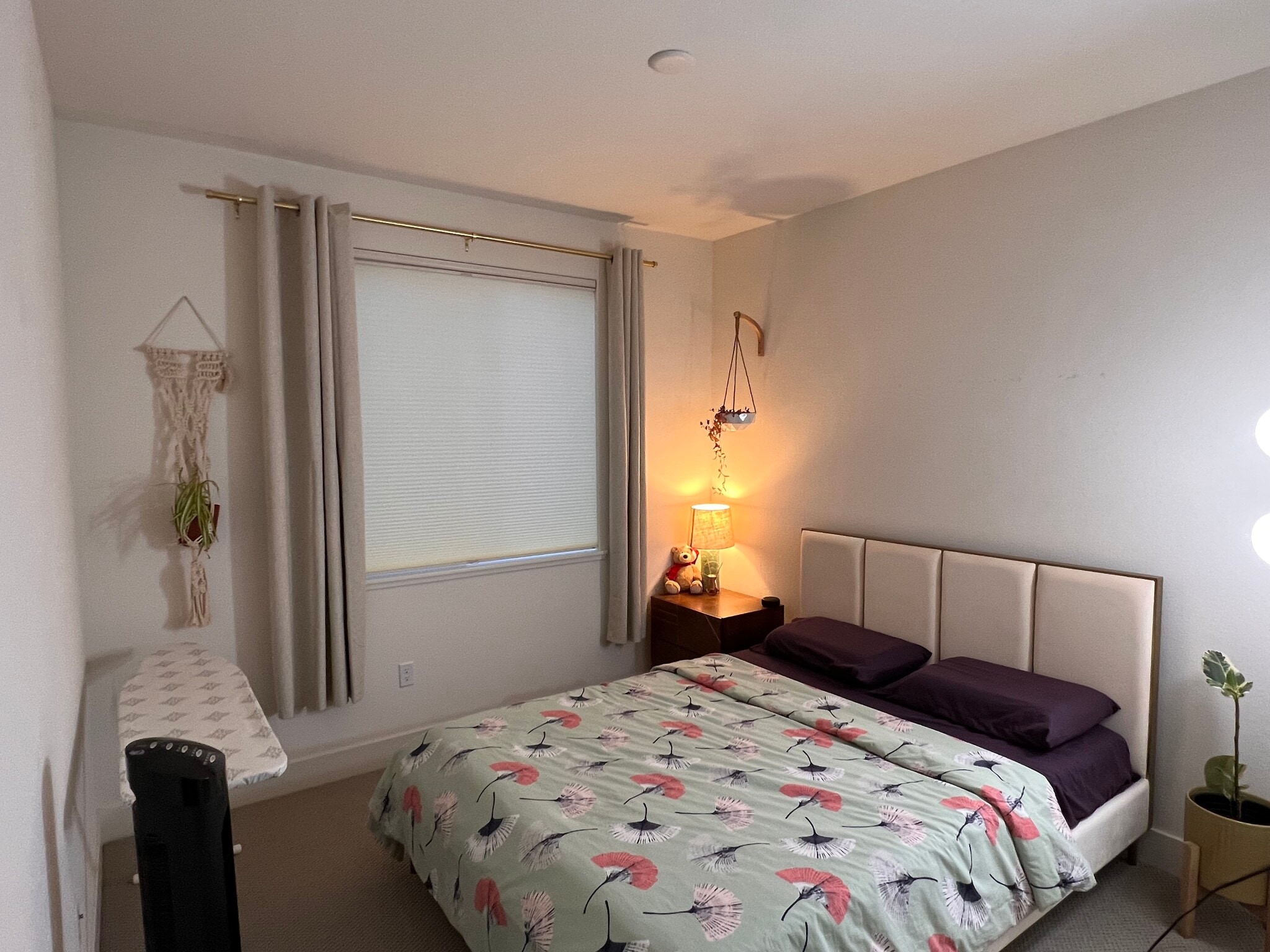 Building Photo - 45079 Insight St