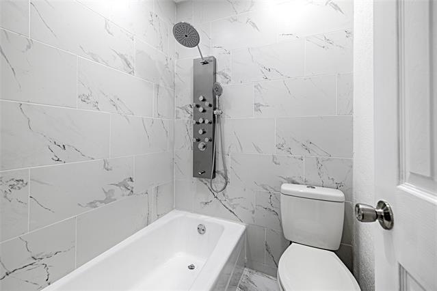 Building Photo - 5021 Andover Dr