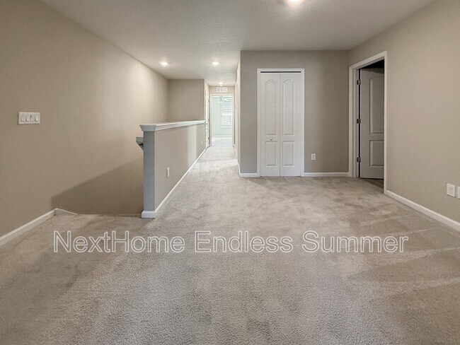 Building Photo - 2561 High Marsh Ct