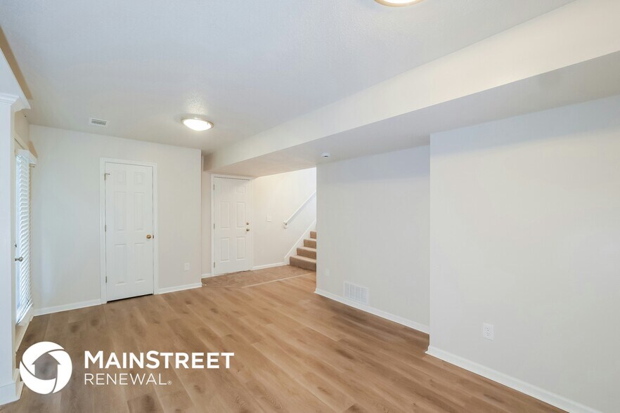 Building Photo - 6932 N Mercier St