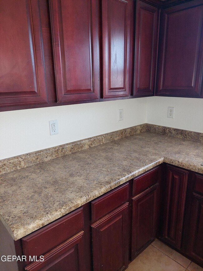 Building Photo - 11236 Horse Ranch St