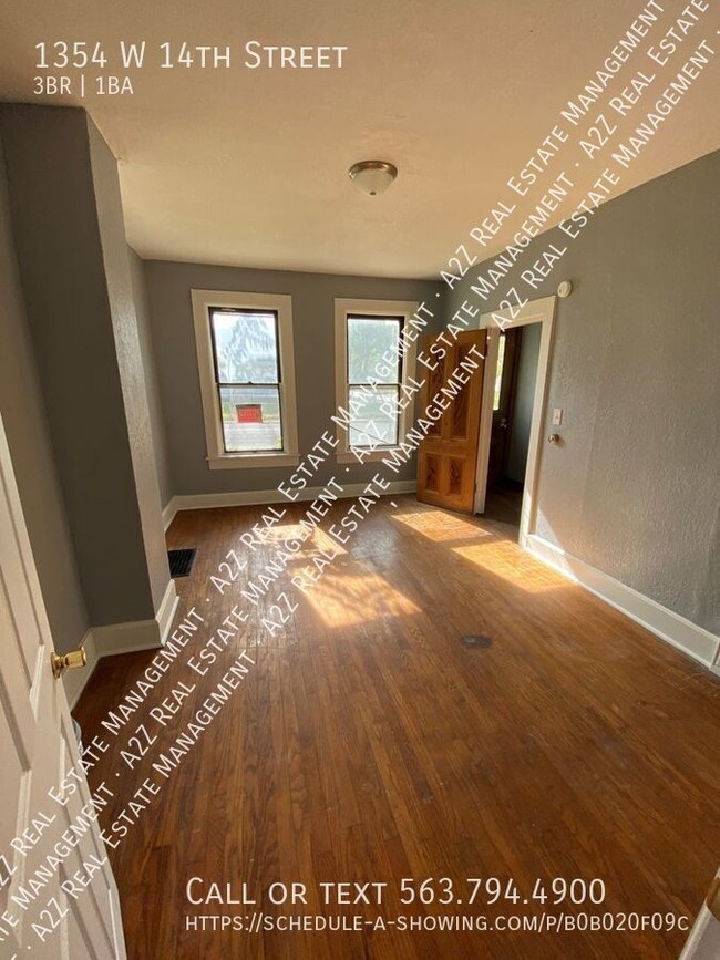 Building Photo - Beautiful Spacious 3 Bedroom 1 Bathroom Ne...