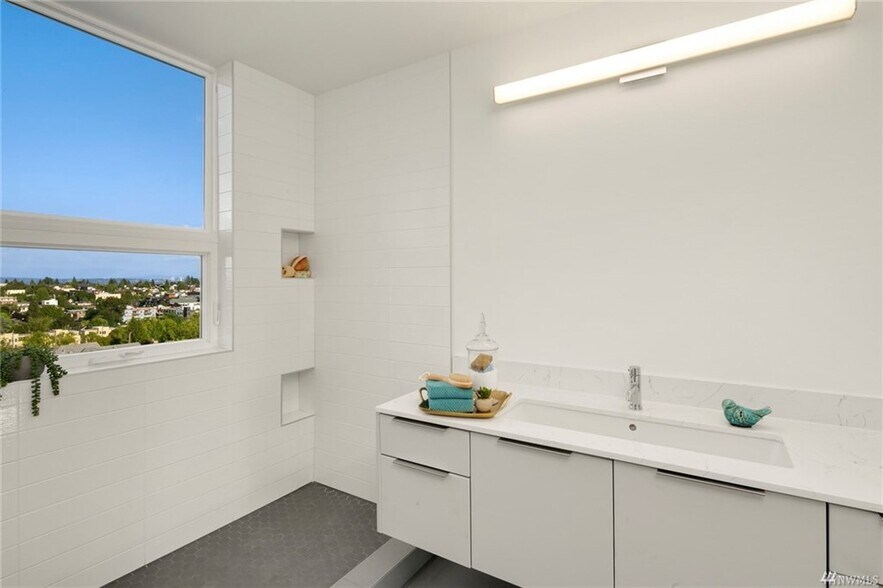 5 piece master bath has heated floors. - 818 N 47th St