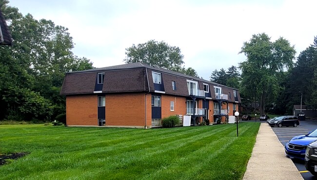 Building Photo - Newly Renovated 2-Bedroom Apartment in Serene Kettering – Schedule a Tour Today!