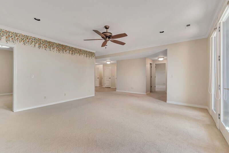 Building Photo - 3608 E Crest Mount Cir