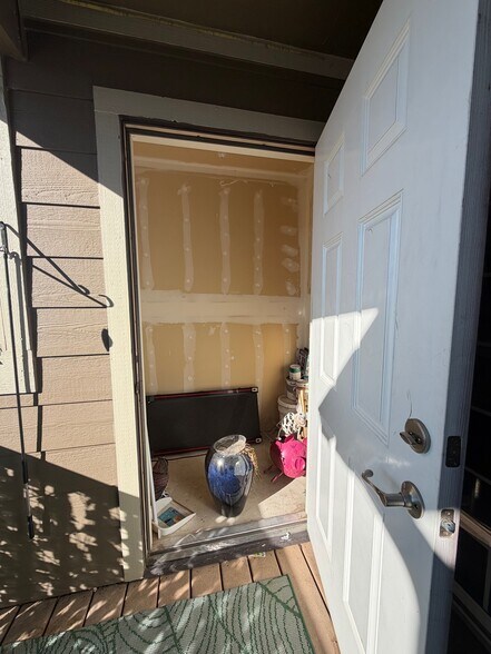 Building Photo - 1495 Blue Sky Way