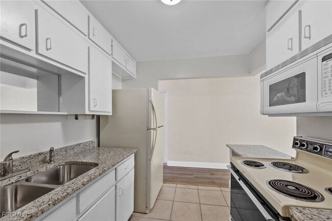 Building Photo - 2828 Jackson St